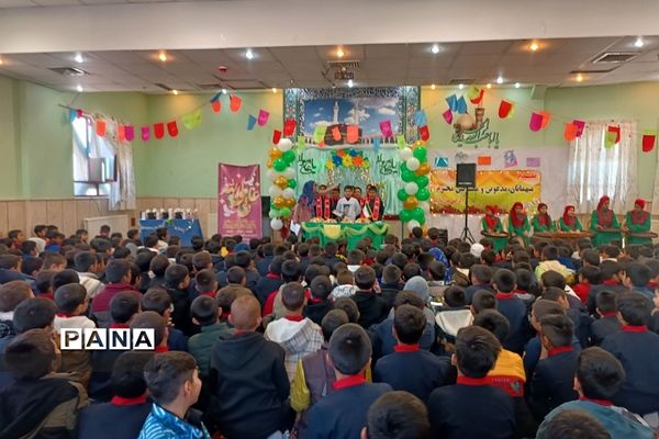 جشن میلاد امام علی ( ع) و روز پدر در دبستان شیخ مفید فشافویه