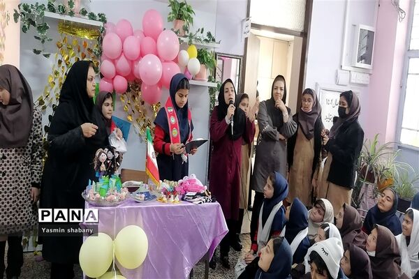 جشن  ولادت با سعادت امام علی (ع) در مدرسه پنجم مهر مشهد مقدس