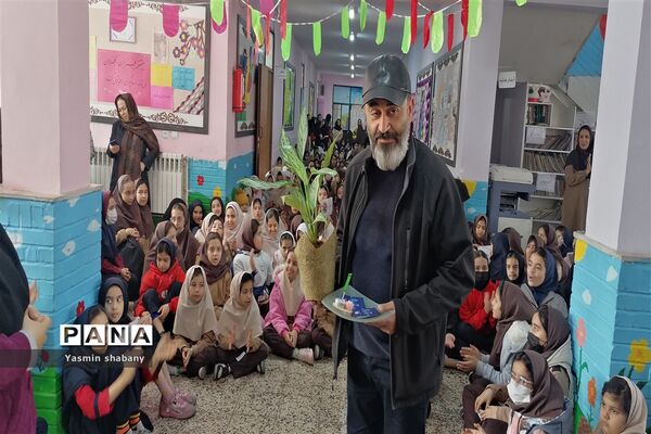 جشن  ولادت با سعادت امام علی (ع) در مدرسه پنجم مهر مشهد مقدس