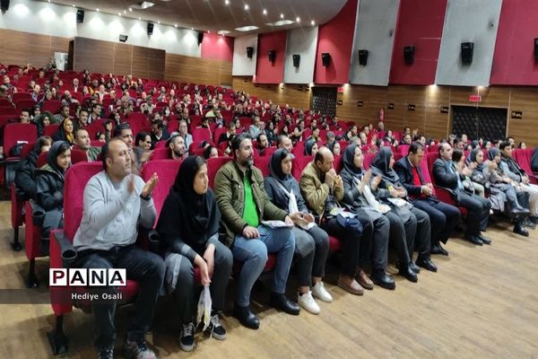 نکوداشت سالروز میلاد امام علی(ع) و روز پدر در پردیس سینمایی فجر اسلامشهر