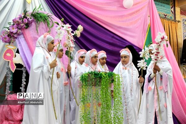 جشن تکلیف 3000 نفری در بوشهر
