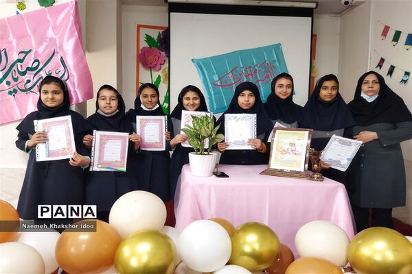 برگزاری مراسم ولادت امام علی (ع) درمدرسه همای ۲ ناحیه ۲ مشهد