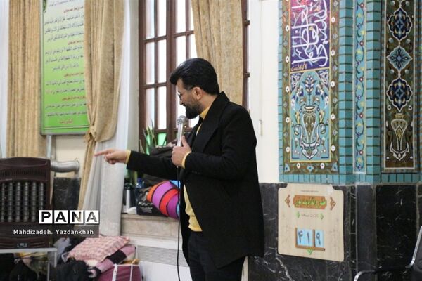 افتتاحیه مراسم معنوی اعتکاف در مسجد هجرت آموزش و پرورش ناحیه ۳ مشهد