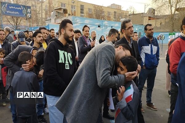 جشن میلاد امیرالمومنین علی علیه السلام در دبستان پسرانه امامت یک