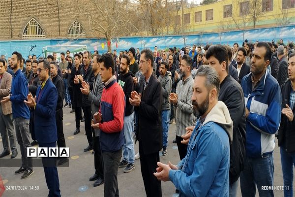 جشن میلاد امیرالمومنین علی علیه السلام در دبستان پسرانه امامت یک