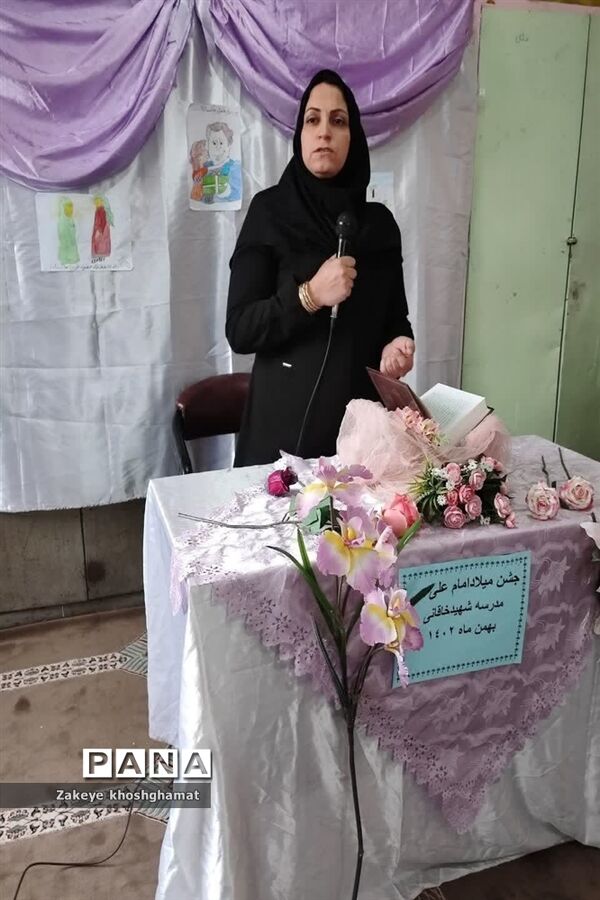 برگزاری جشن میلاد حضرت علی (ع) و روز پدر در مدرسه شهید خاقانی شهرستان شیروان
