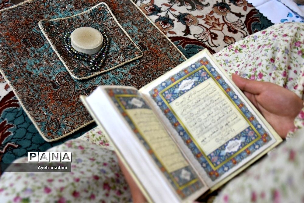 اعتکاف دانش‌آموزی در مسجدالنبی اصفهان