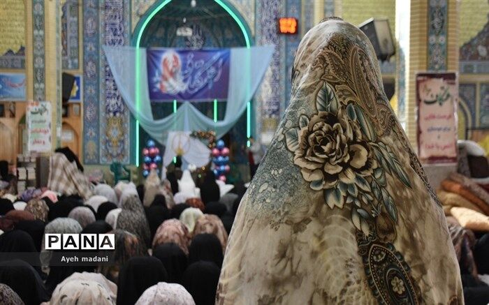حس و حال دانش‌آموزان معتکف در بندر امام خمینی (ره)/ فیلم