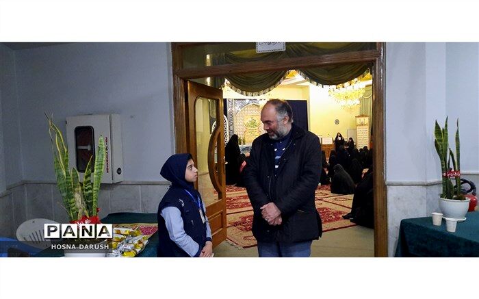 وظیفه دانش‌آموزان هیاتی در مدارس تبیین مسائل روز جامعه اسلامی است