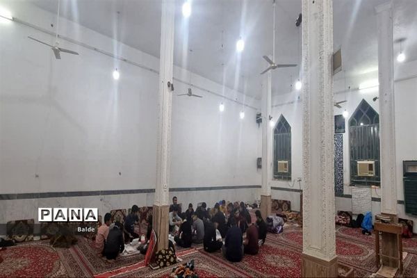 مراسم معنوی اعتکاف دانش‌آموزان پسر شادگانی