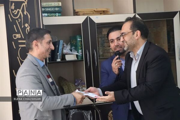 جلسه شورای اداری ناحیه یک بهارستان