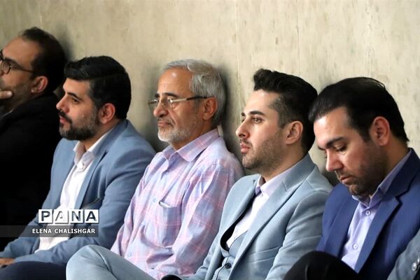جلسه شورای اداری ناحیه یک بهارستان