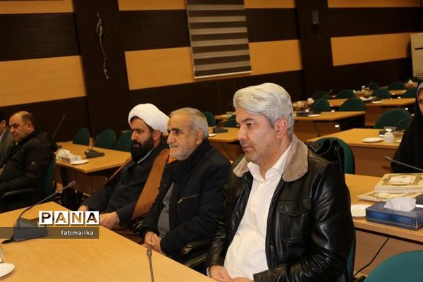 جلسه شورای آموزش و پرورش شهرستان فیروزکوه