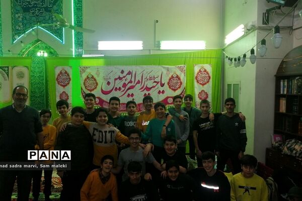 حضور دانش‌آموزان ناحیه دو شهرری در مراسم معنوی اعتکاف