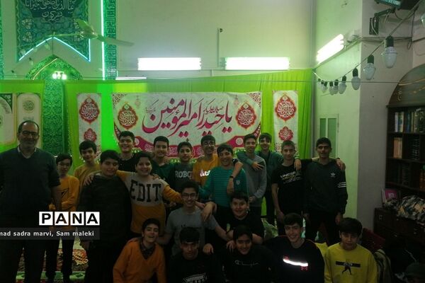 حضور دانش‌آموزان ناحیه دو شهرری در مراسم معنوی اعتکاف