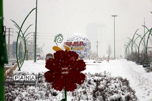 بارش برف در ارومیه