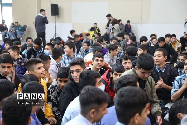 جشن تکلیف عبادی ویژه دانش‌آموزان پسر پایه نهم شهرستان پیشوا