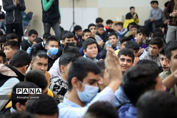 جشن تکلیف عبادی ویژه دانش‌آموزان پسر پایه نهم شهرستان پیشوا