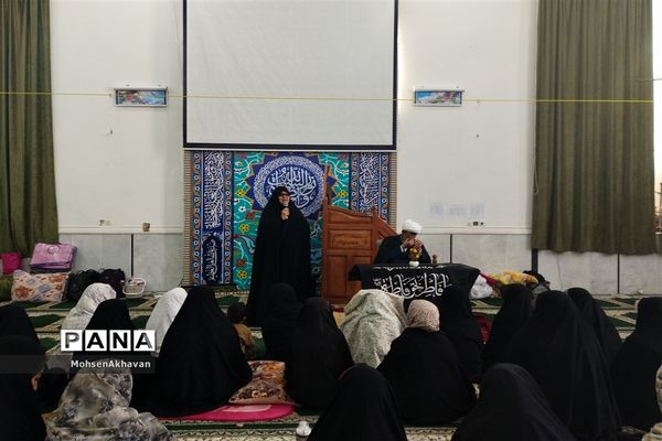 اعتکاف دانش‌آموزی درخلیل آباد