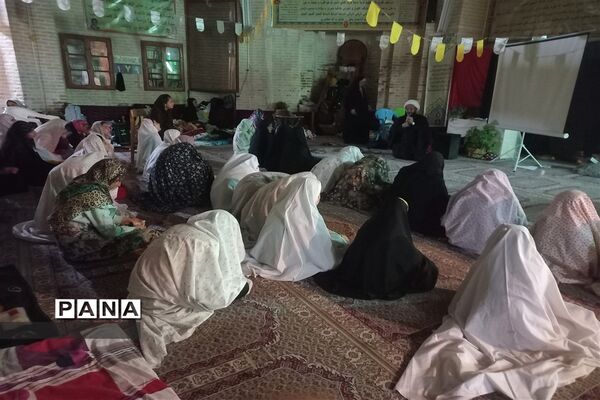 اعتکاف دانش‌آموزی در شهرستان تفرش