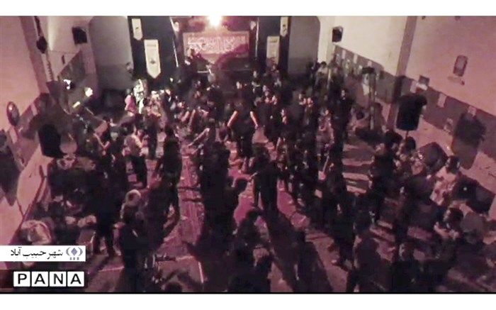 شرکت دانش‌آموزان پسر شهر حبیب‌آباد در اعتکاف با شعار سه روز تا بی‌نهایت