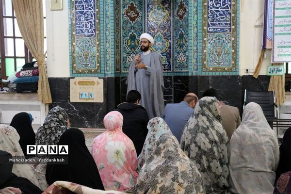 مراسم معنوی اعتکاف دانش‌آموزان ناحیه ۳ مشهد‌