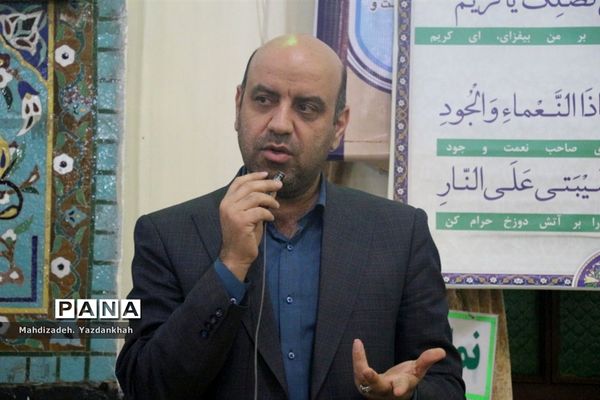 مراسم معنوی اعتکاف دانش‌آموزان ناحیه ۳ مشهد‌