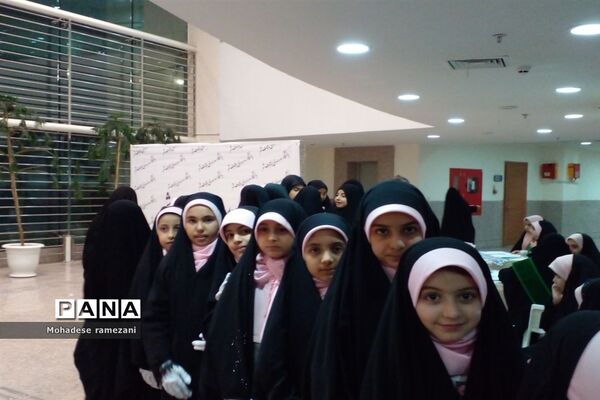 برگزاری همایش مشاوره ای  تربیت فرزند در تالار شهر مشهد