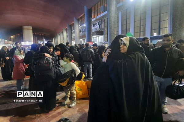 اعزام دانش آموزان ناحیه ۶ به راهیان نور