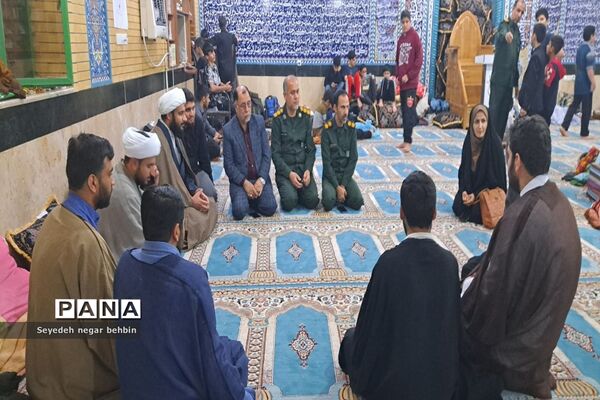اعتکاف دانش‌آموزان در گناوه