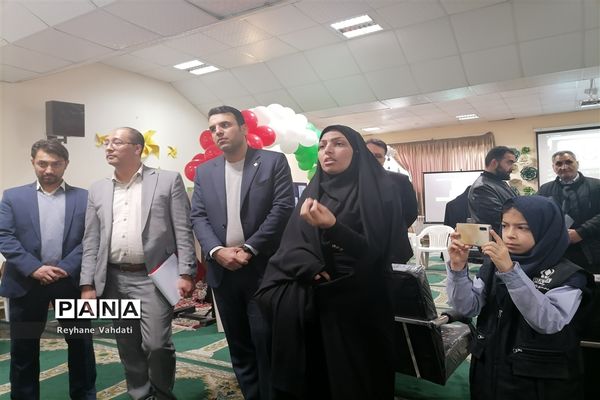 جشنواره تجربه گردانی مدیران مدارس ناحیه دو با عنوان الف تا ی