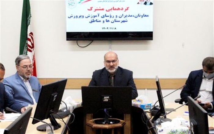 اعزام ۳۰۰ دانش آموز پسر به اردوهای راهیان نور