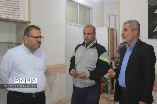 بازدید مسئولان آموزش و پرورش استان بوشهر از ساختمان جدید سازمان دانش‌آموزی استان