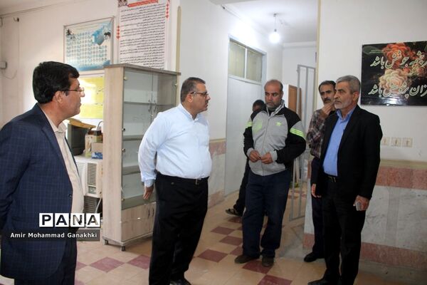 بازدید مسئولان آموزش و پرورش استان بوشهر از ساختمان جدید سازمان دانش‌آموزی استان