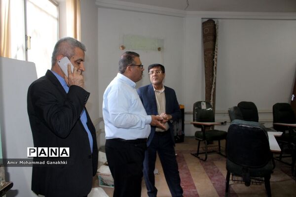 بازدید مسئولان آموزش و پرورش استان بوشهر از ساختمان جدید سازمان دانش‌آموزی استان