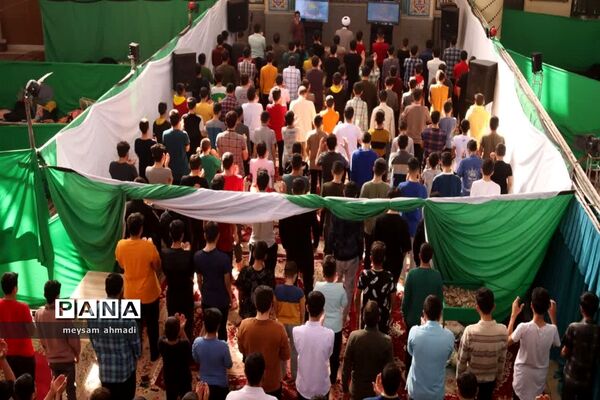 اعتکاف دانش‌آموزی در یزد