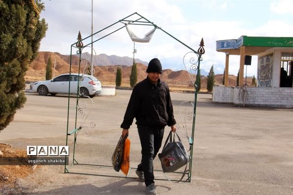 اعزام دانش‌آموزان پسر شهرستان اسفراین به مناطق عملیاتی راهیان نور