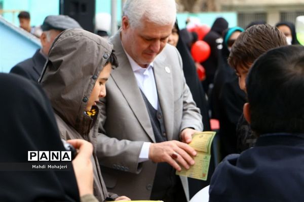 صدای زنگ انقلاب در مدارس منطقه ۱۶