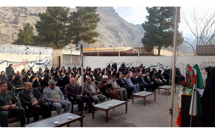 زنگ انقلاب و جشنواره فرهنگی هنری در بخش پاپی شهرستان سپیدشت