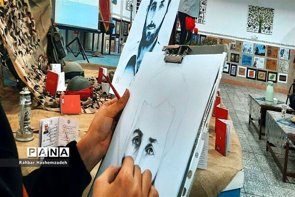 نمایشگاه فرهنگ و ادب به مناسبت دهه فجر