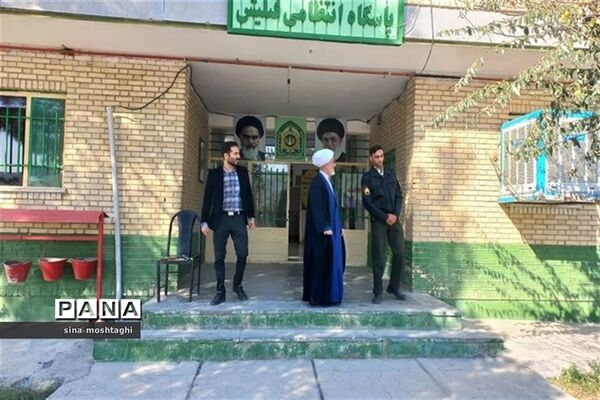 آیین نواختن زنگ انقلاب در آموزشگاه استثنایی صدرا  بجنورد