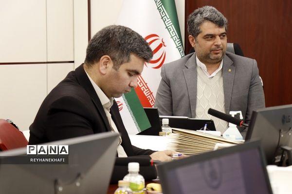 مراسم تجلیل از برگزیدگان پویش «بیمــه شــرط عقــل است» در ساختمان صندوق تامین خسارت‌های بدنی