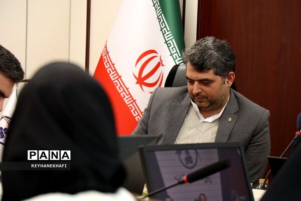 مراسم تجلیل از برگزیدگان پویش «بیمــه شــرط عقــل است» در ساختمان صندوق تامین خسارت‌های بدنی