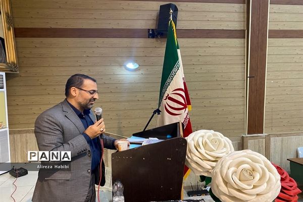 همایش مشق سرنوشت‌ در شهرستان ملارد