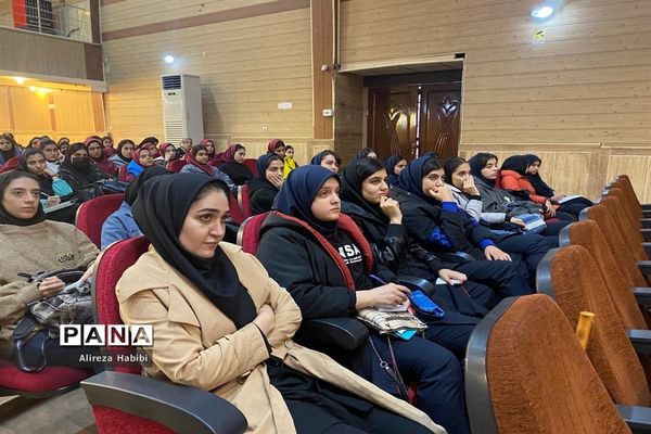 همایش مشق سرنوشت‌ در شهرستان ملارد