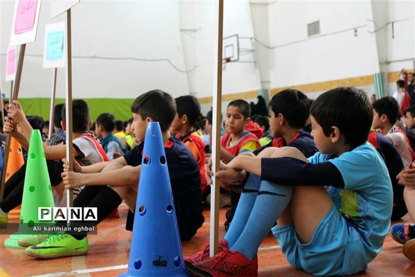 برگزاری افتتاحیه مسابقات فوتسال بین مدارس گلبهار