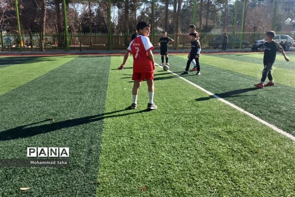 مسابقات فوتبال بین مدارس ابتدایی جوادآباد