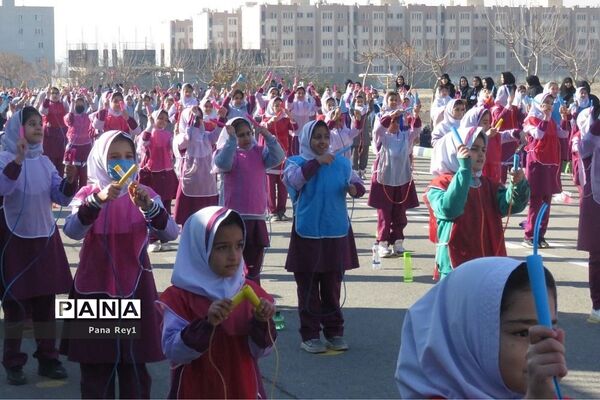بزرگترین جشنواره طناب‌زنی دختران ایران در ‌قیامدشت