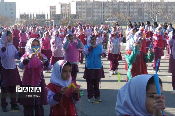 بزرگترین جشنواره طناب‌زنی دختران ایران در ‌قیامدشت