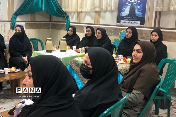 برگزاری دوره آموزشی الگوی سوم زن مسلمان در ناحیه دو شهرری